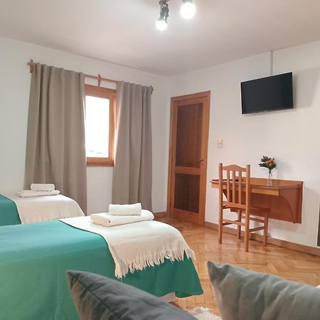 Hospedaje Amilcar Esquel Kültér fotó